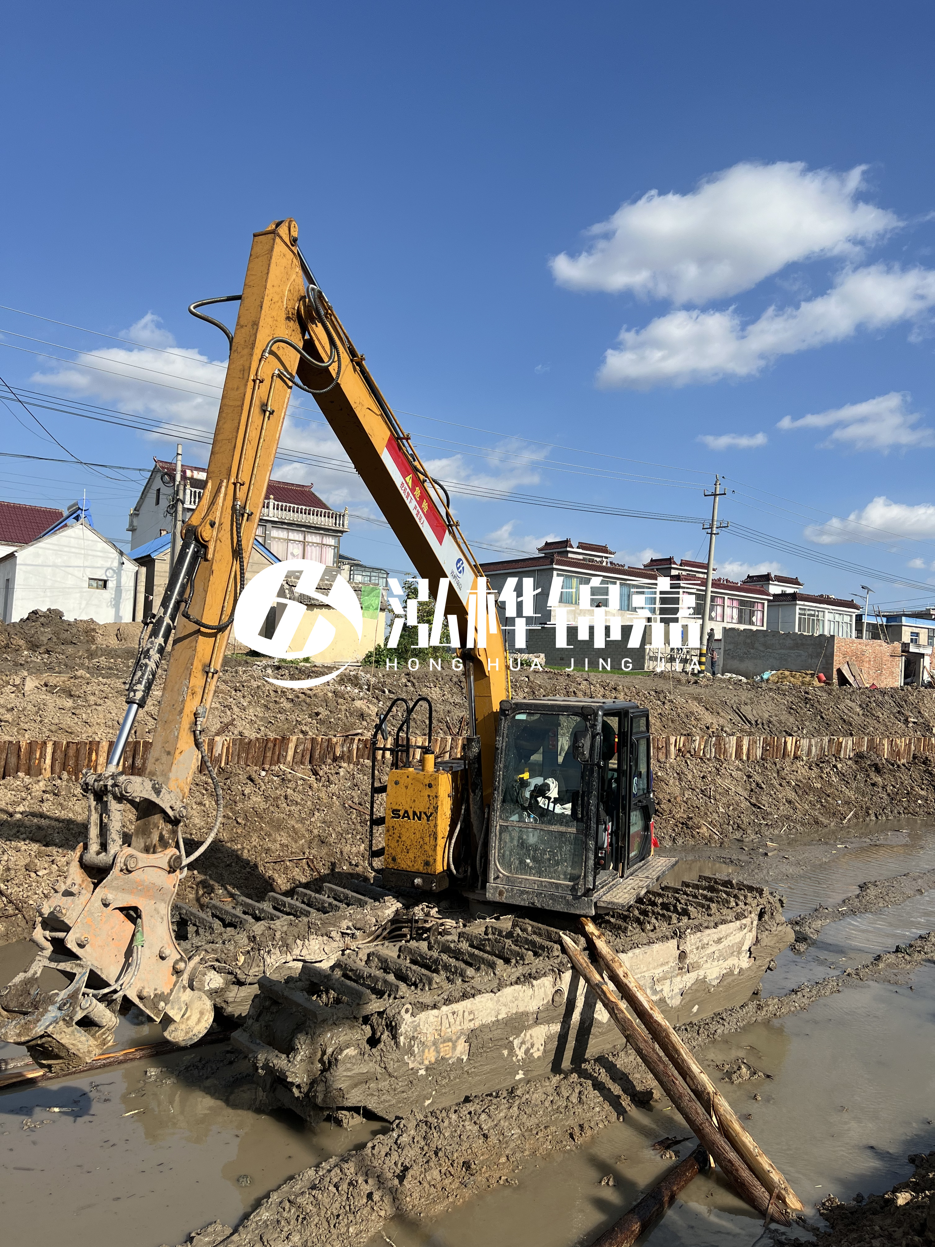 汕頭松木樁源頭廠家-河道護(hù)坡打樁對河岸保護(hù)有何作用？